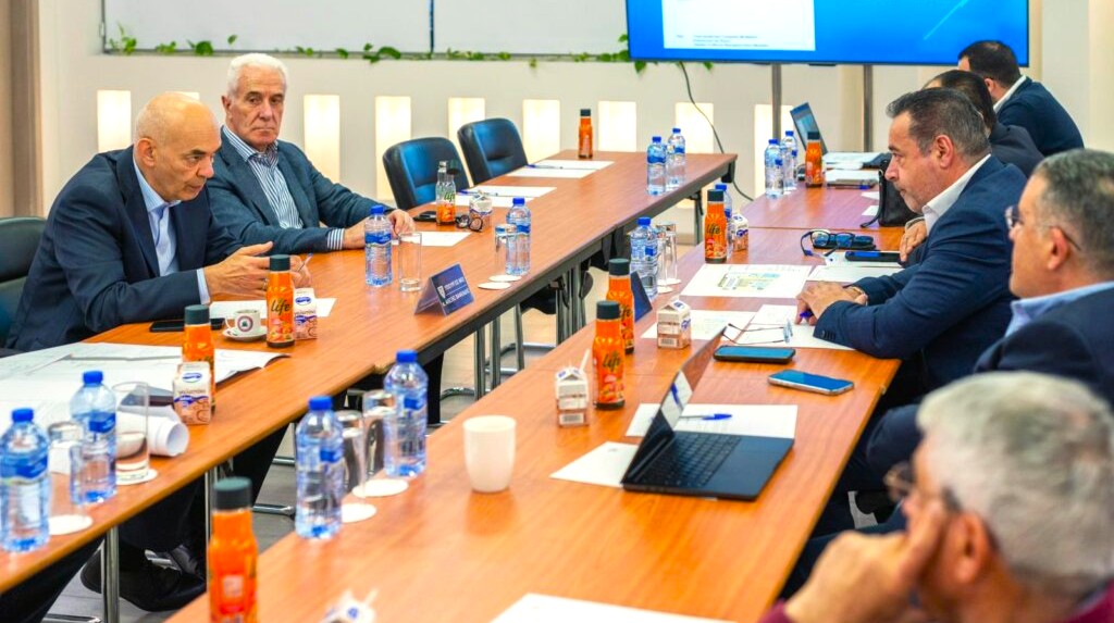 meeting-of-si-vi-aa-with-minister-of-transport